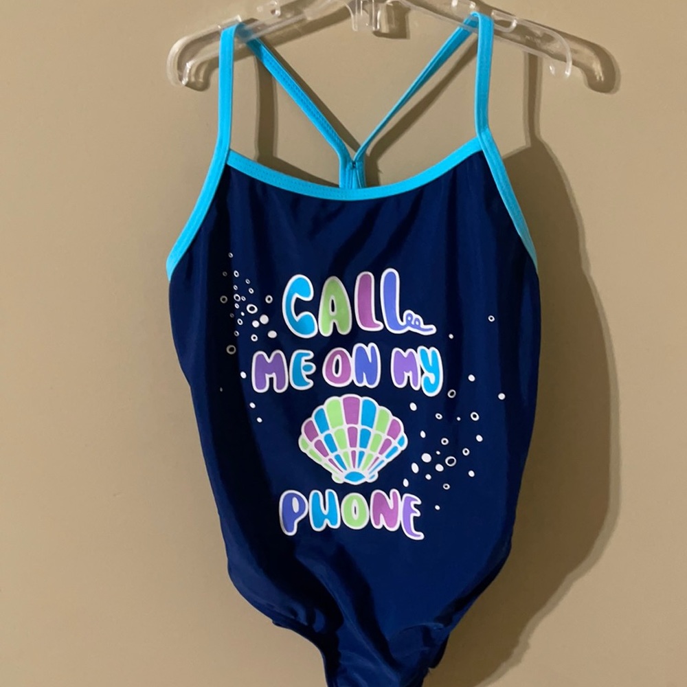 Girl’s NWOT Swimsuit